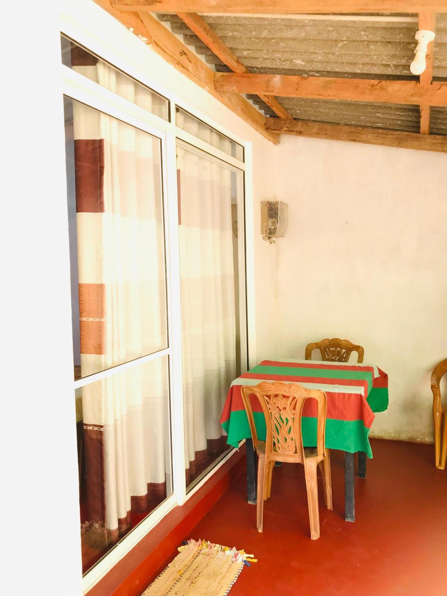Ella Jungle Inn Homestay And Tree House エクステリア 写真